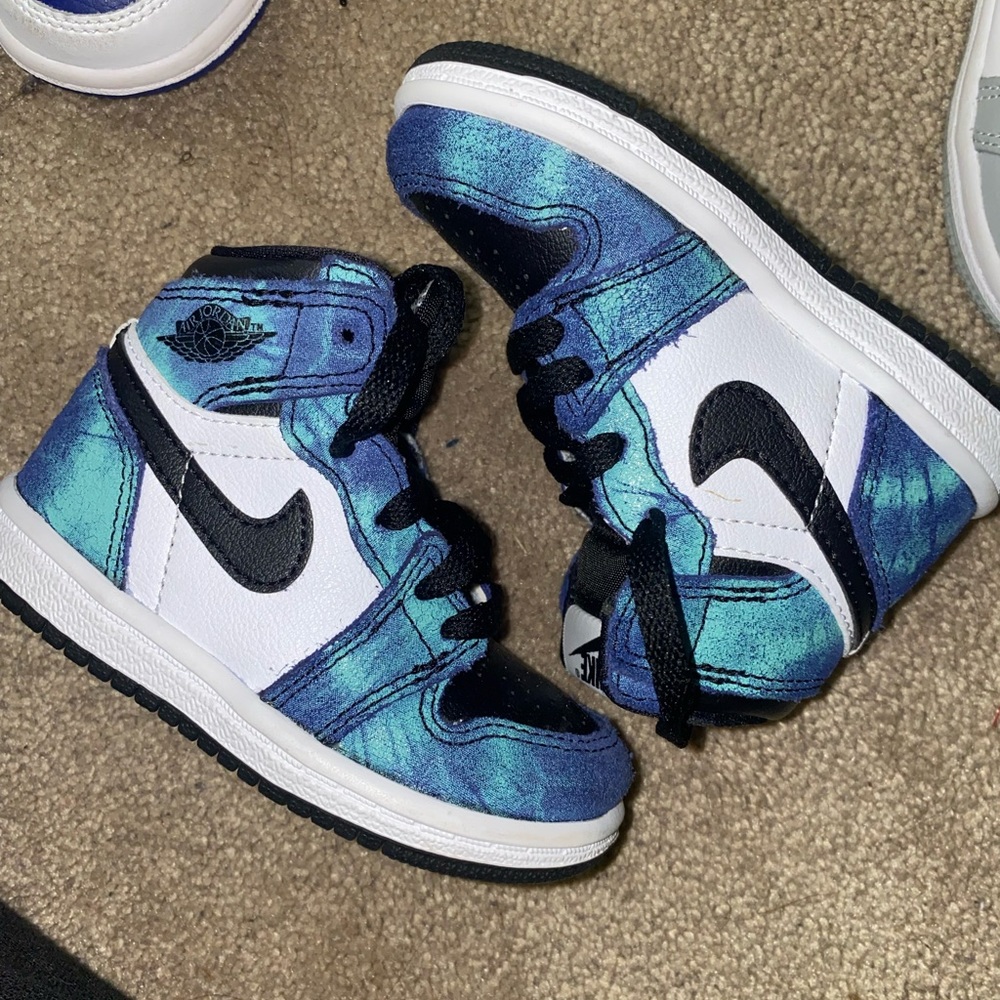 Toddler Jordan 1 bundle size 5c